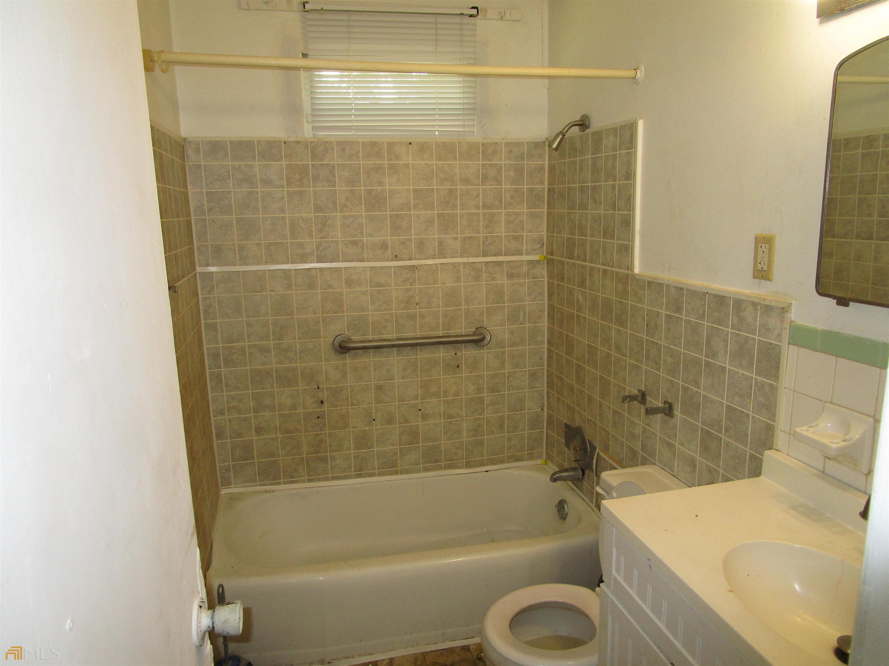 803 Grosso Avenue Property Photo 12