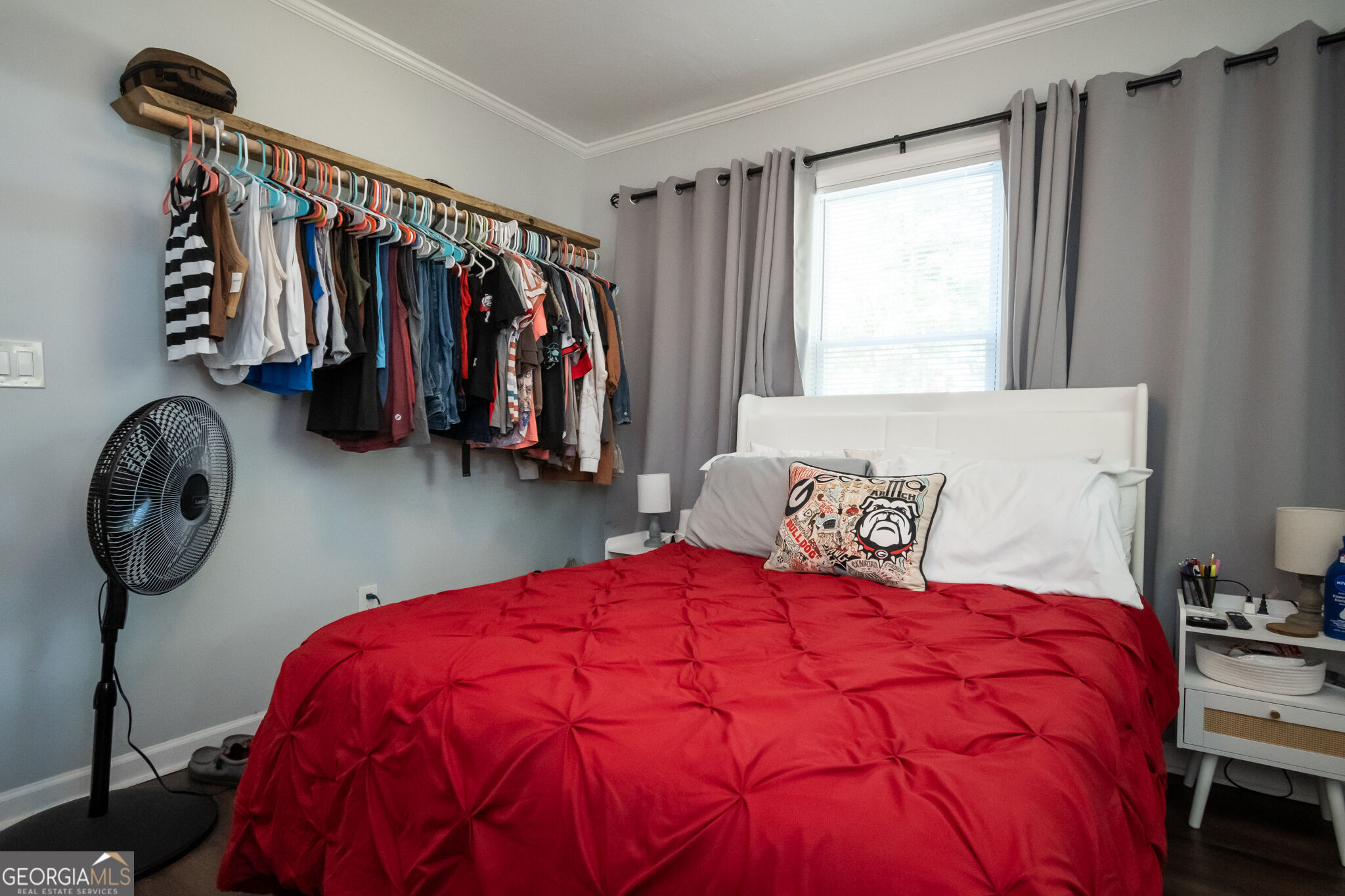 120 Hillside Street Property Photo 21