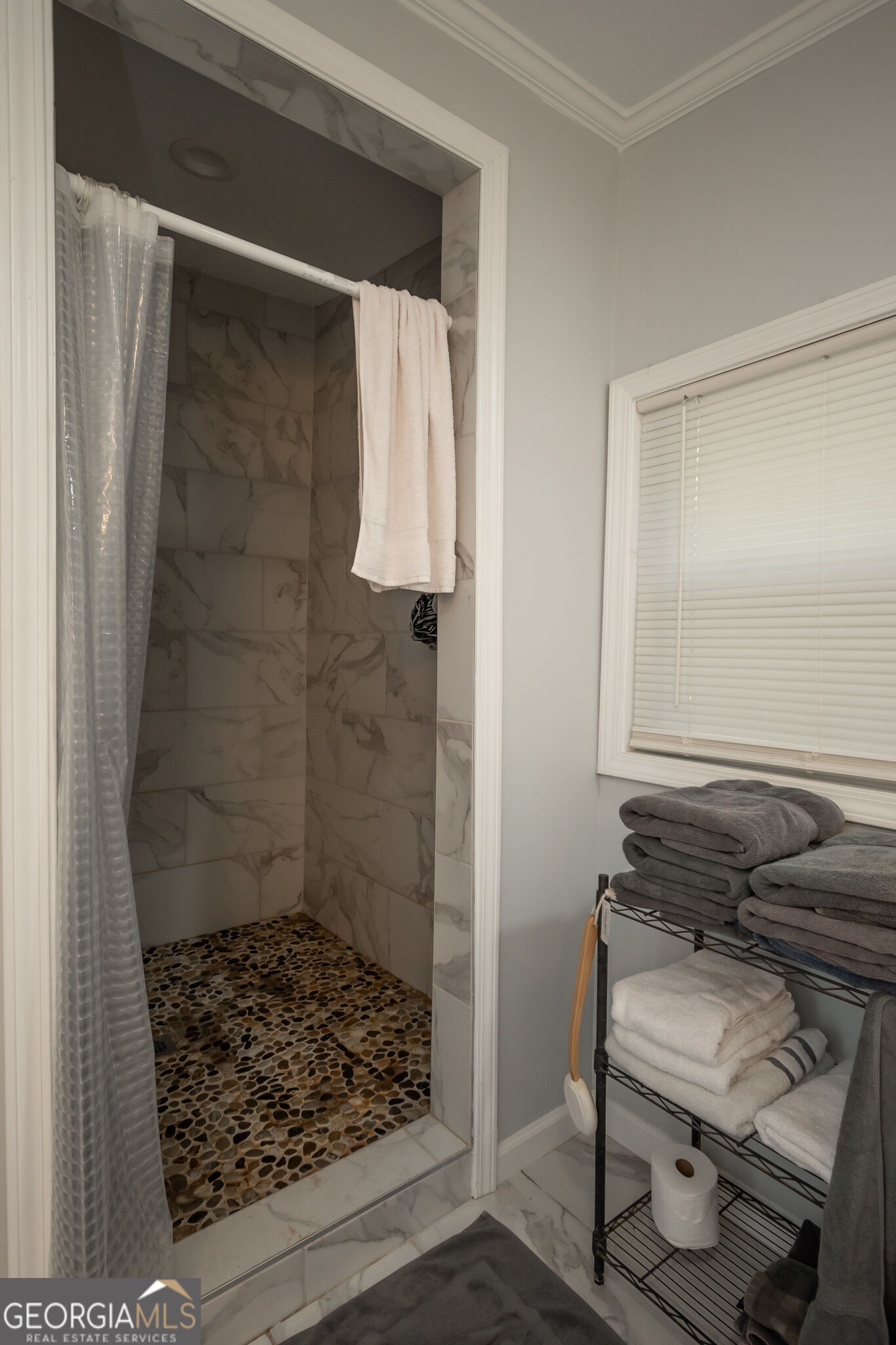 120 Hillside Street Property Photo 35