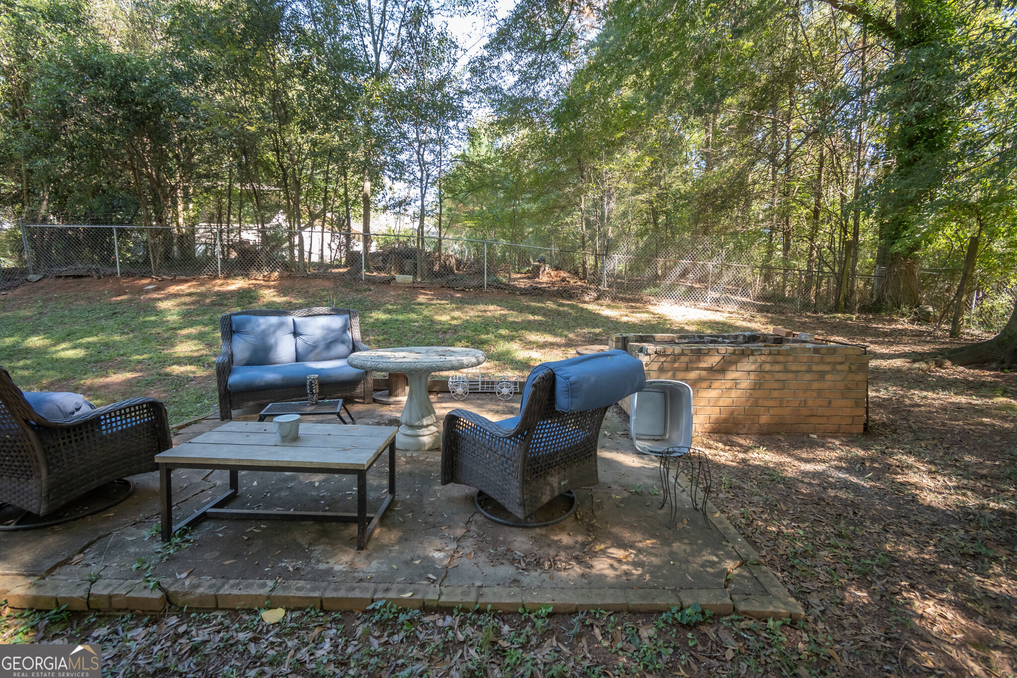 120 Hillside Street Property Photo 41