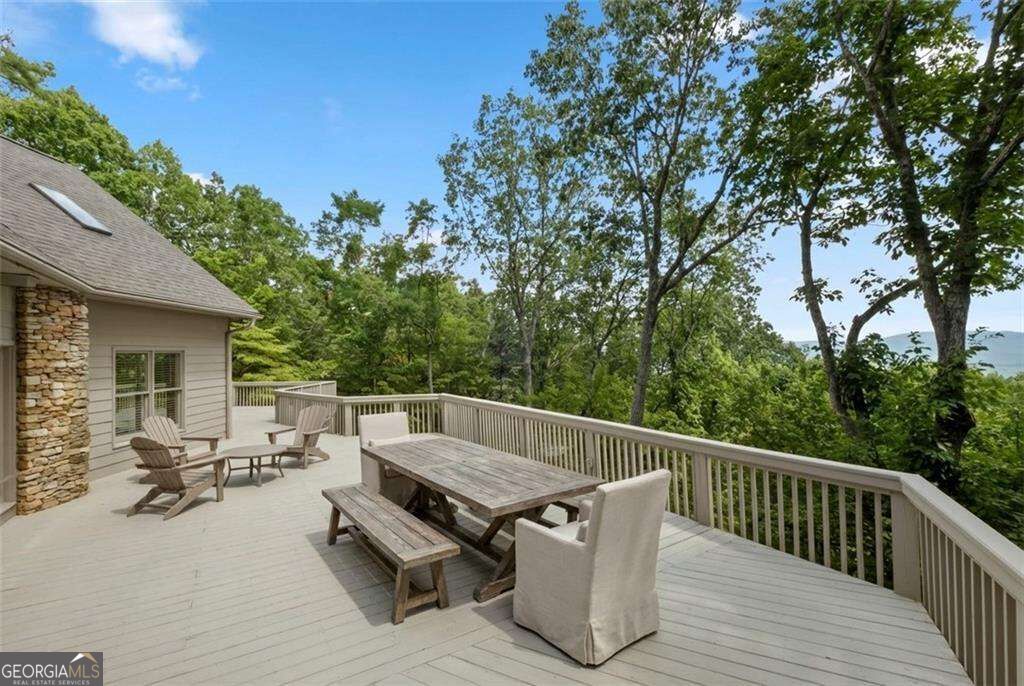 62 Bear Cub Ridge Property Photo 6