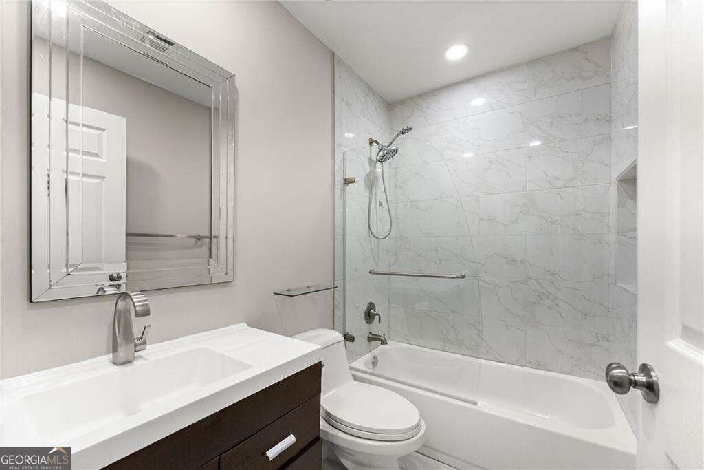 2050 Shaffer Road Property Photo 14