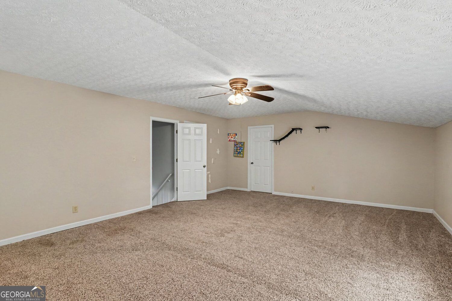 55 Southlake Lane Property Photo 29