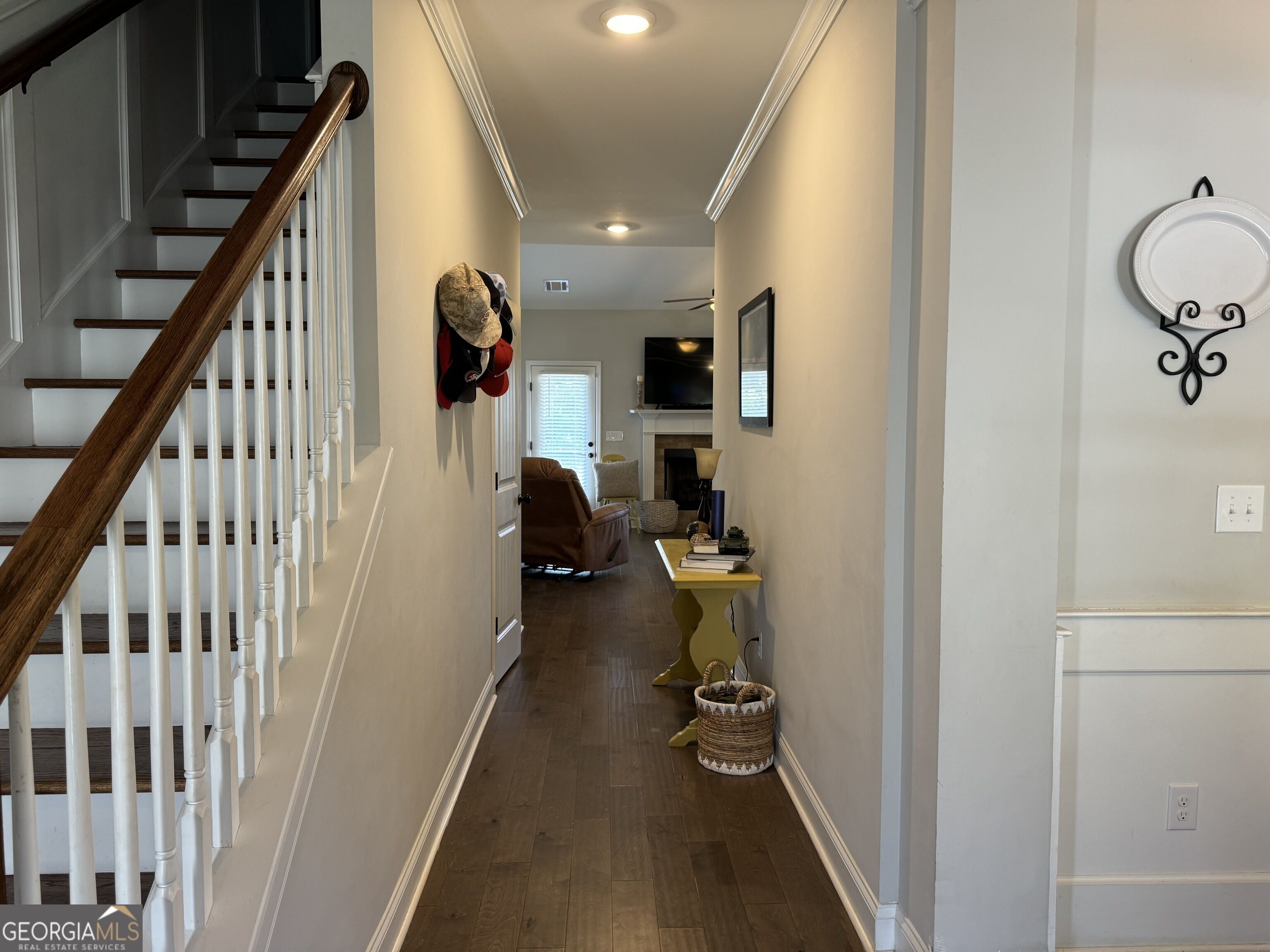 160 Orchard Lane Property Photo 7