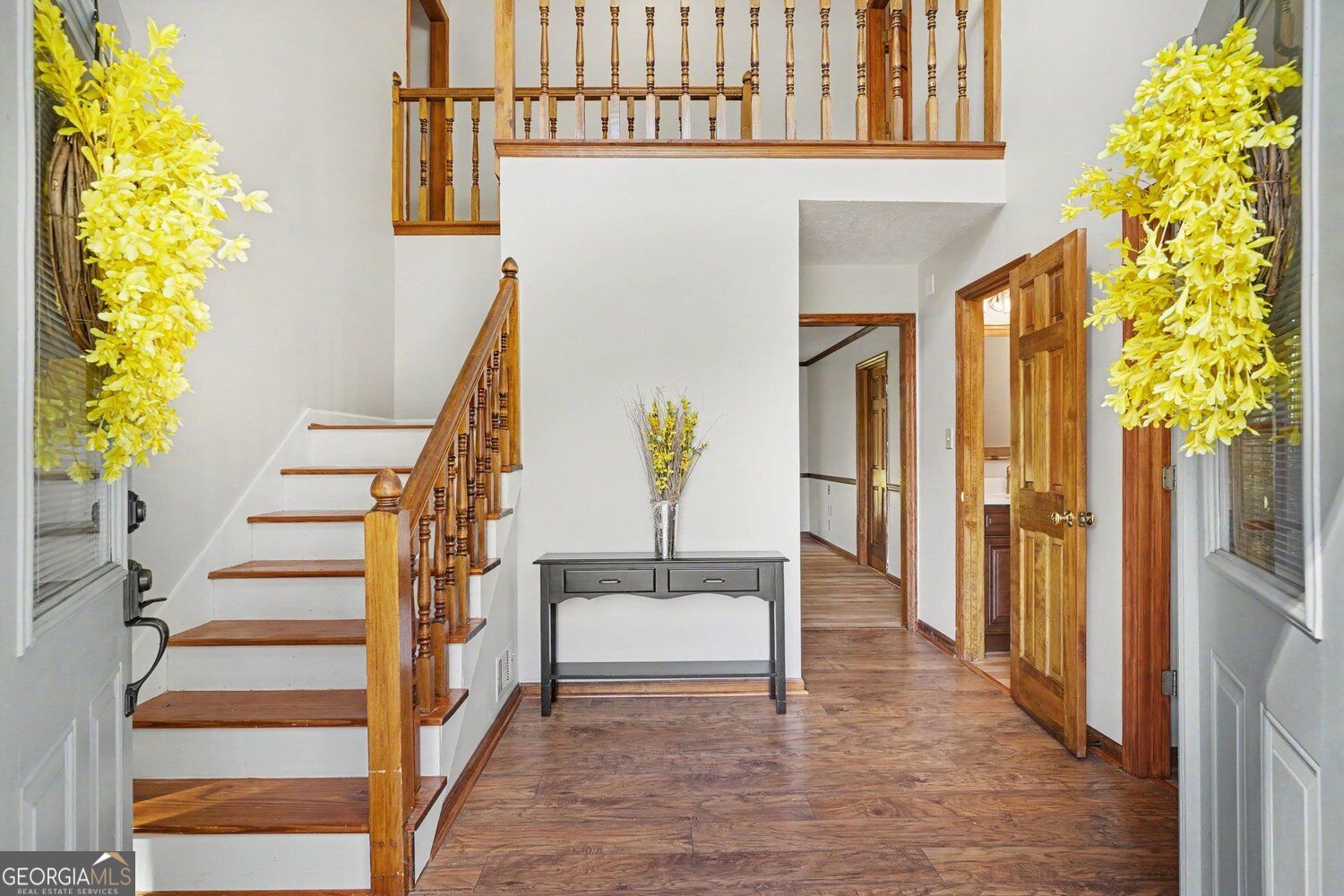 210 Royal Ridge Way Property Photo 7