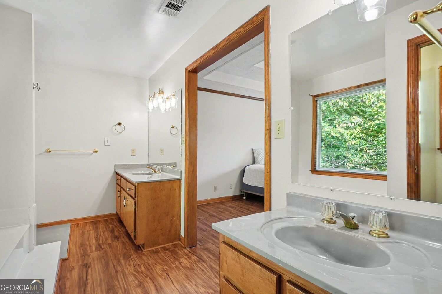 210 Royal Ridge Way Property Photo 29