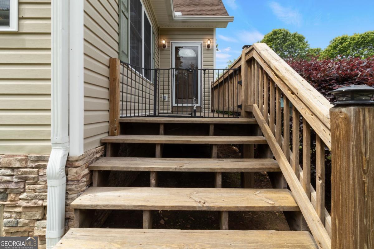 315 Cartecay River Run Property Photo 6