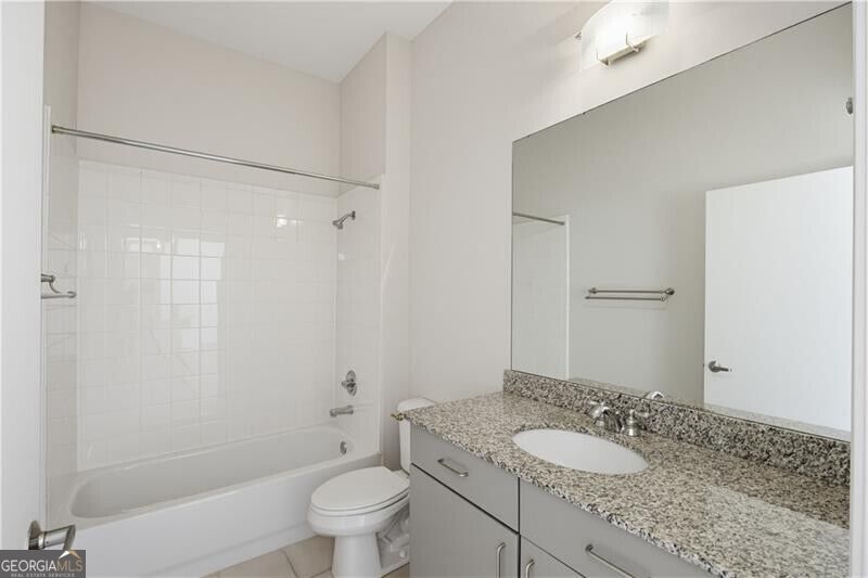 384 Ralph Mcgill Boulevard Ne # 407 Property Photo 19