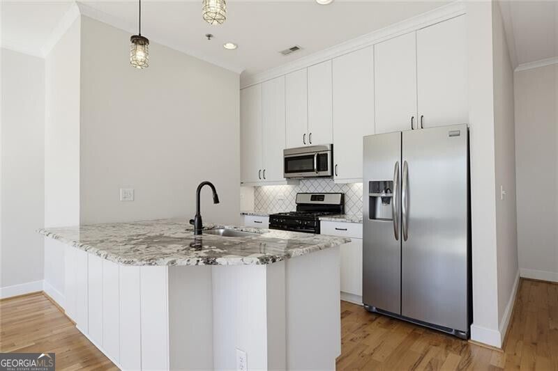 384 Ralph Mcgill Boulevard Ne # 407 Property Photo 21