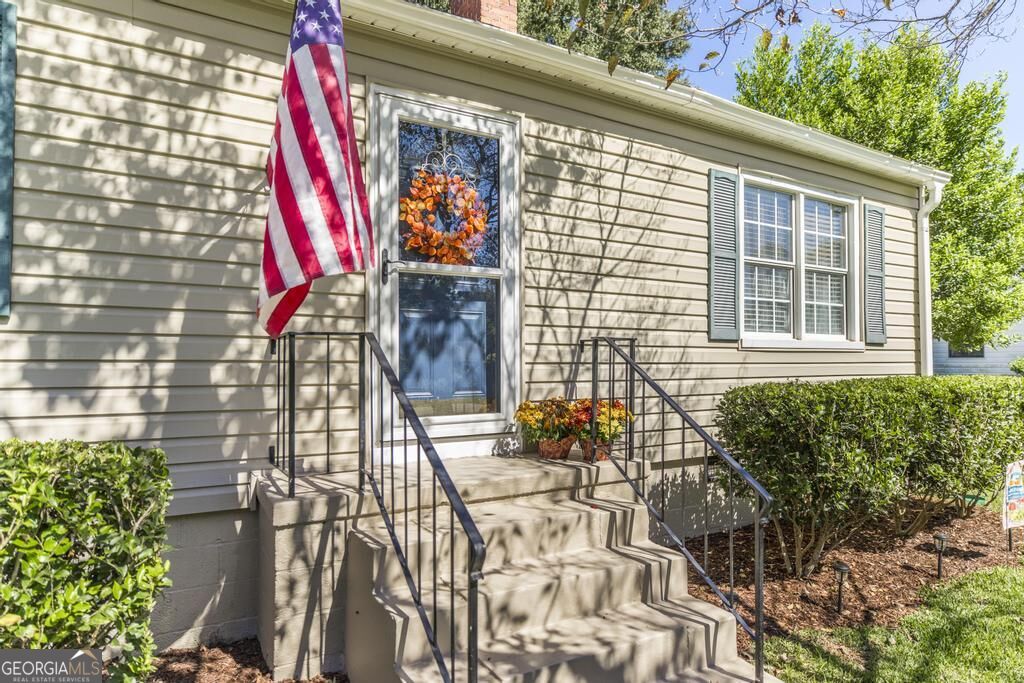 1307 Georgia Avenue Property Photo 6