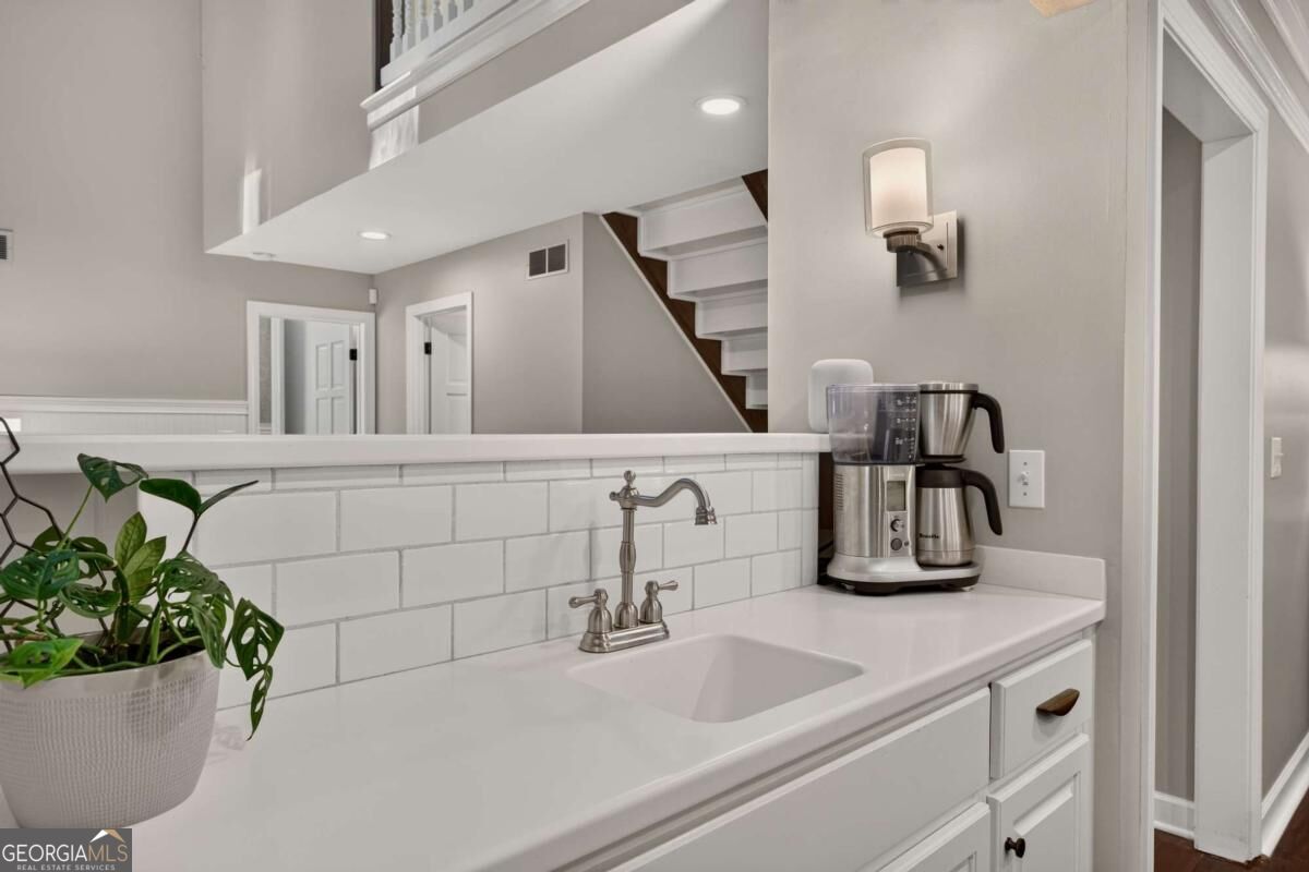 3254 Hunterdon Way Se Property Photo 12