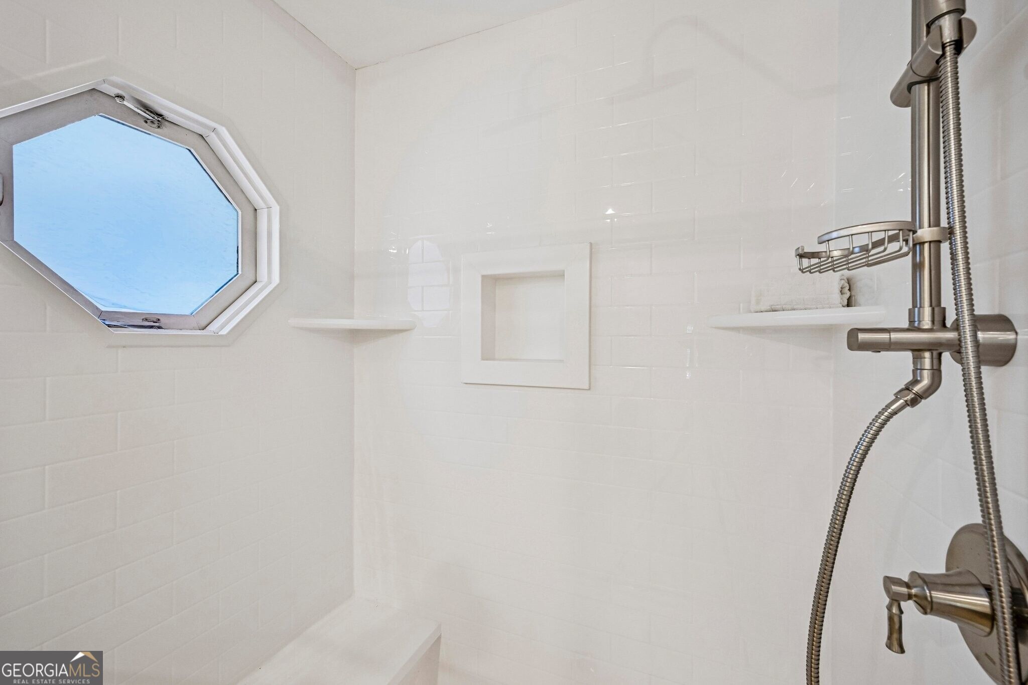 805 Holmes Street Nw Property Photo 12