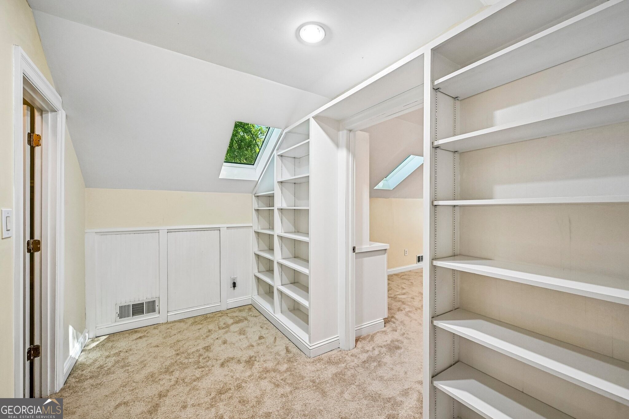 805 Holmes Street Nw Property Photo 33