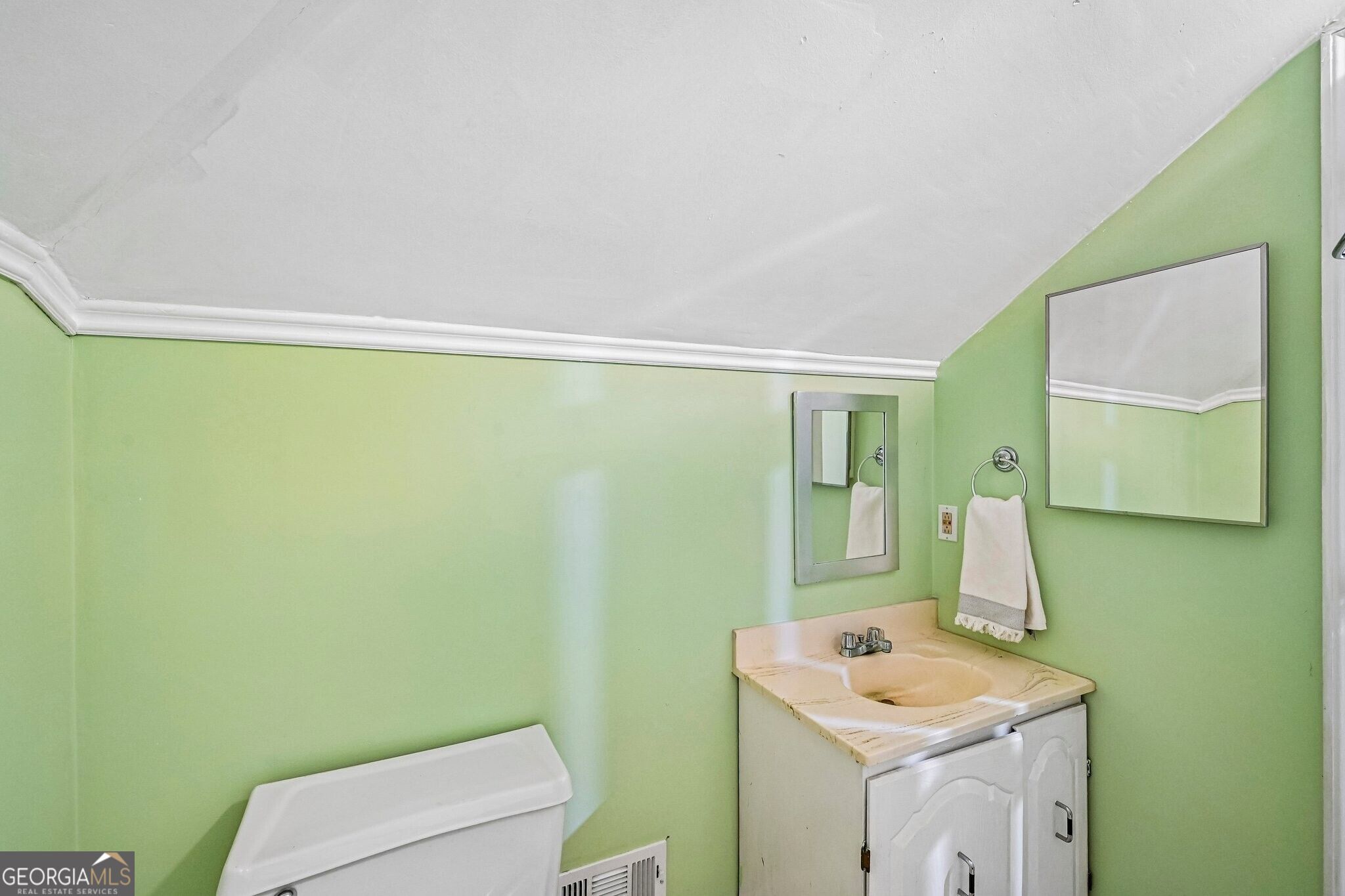 805 Holmes Street Nw Property Photo 36