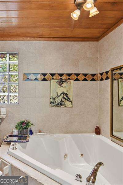 6810 Sunny Brook Lane Property Photo 26