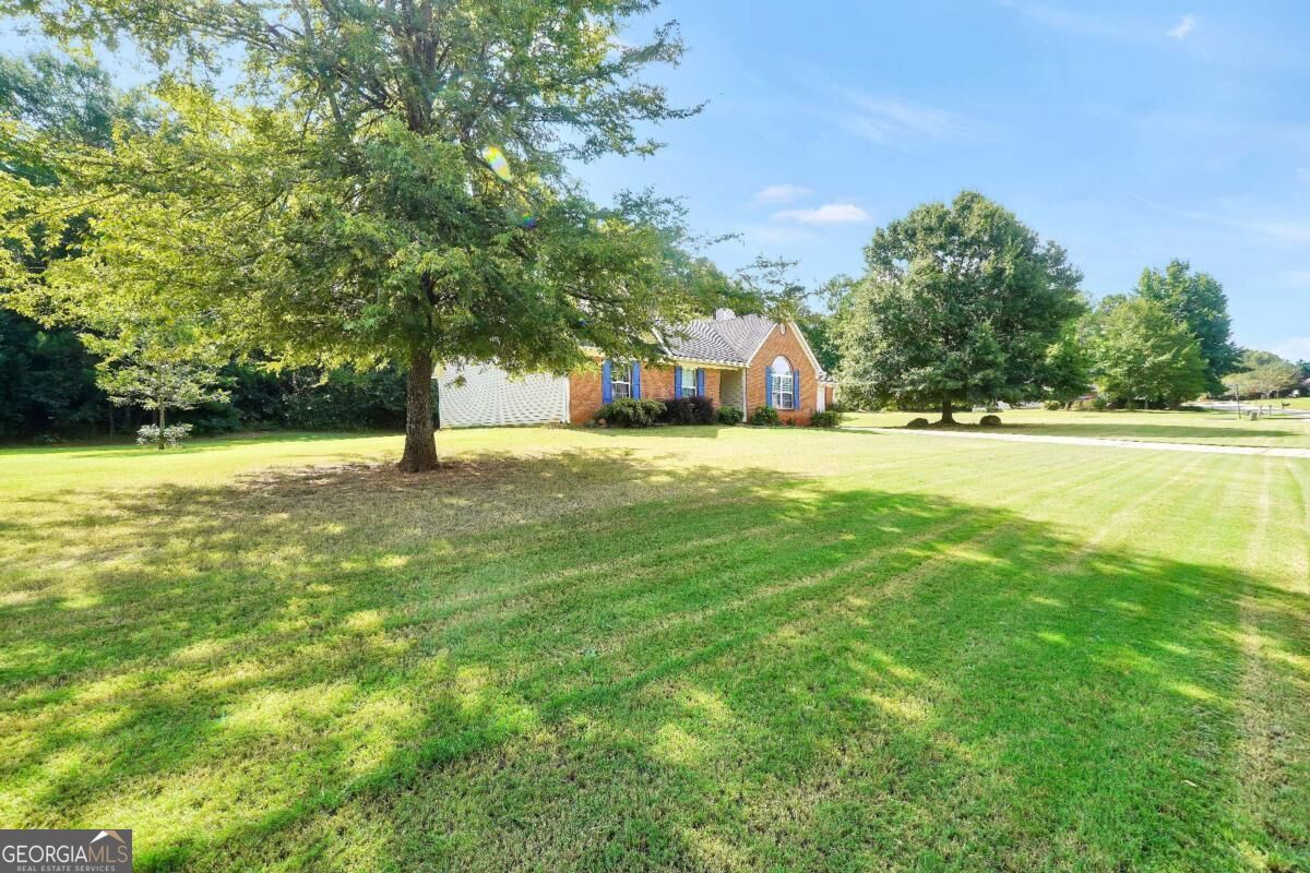167 Woodlands Drive Property Photo 4