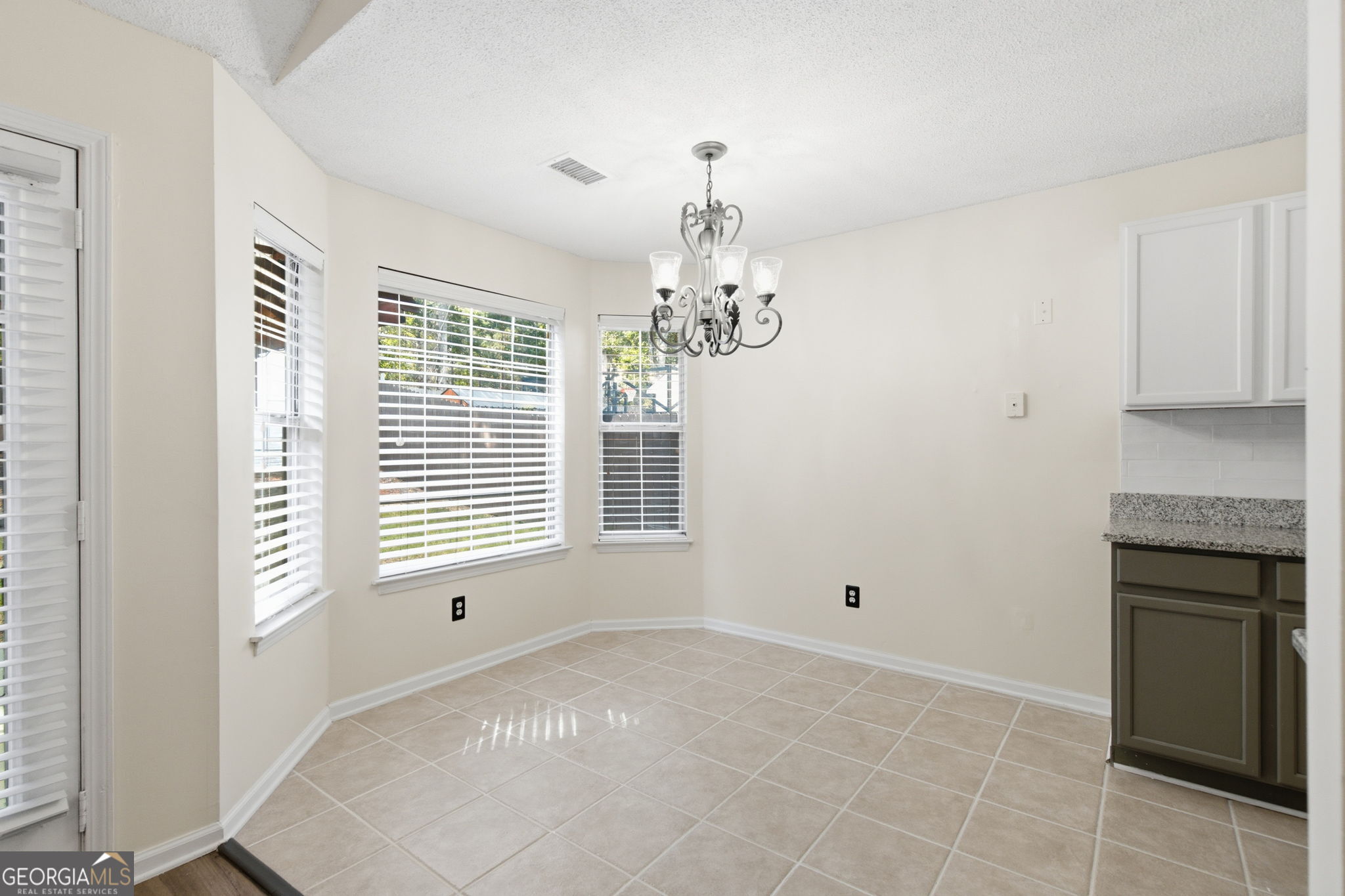 978 Chase Trail Property Photo 12