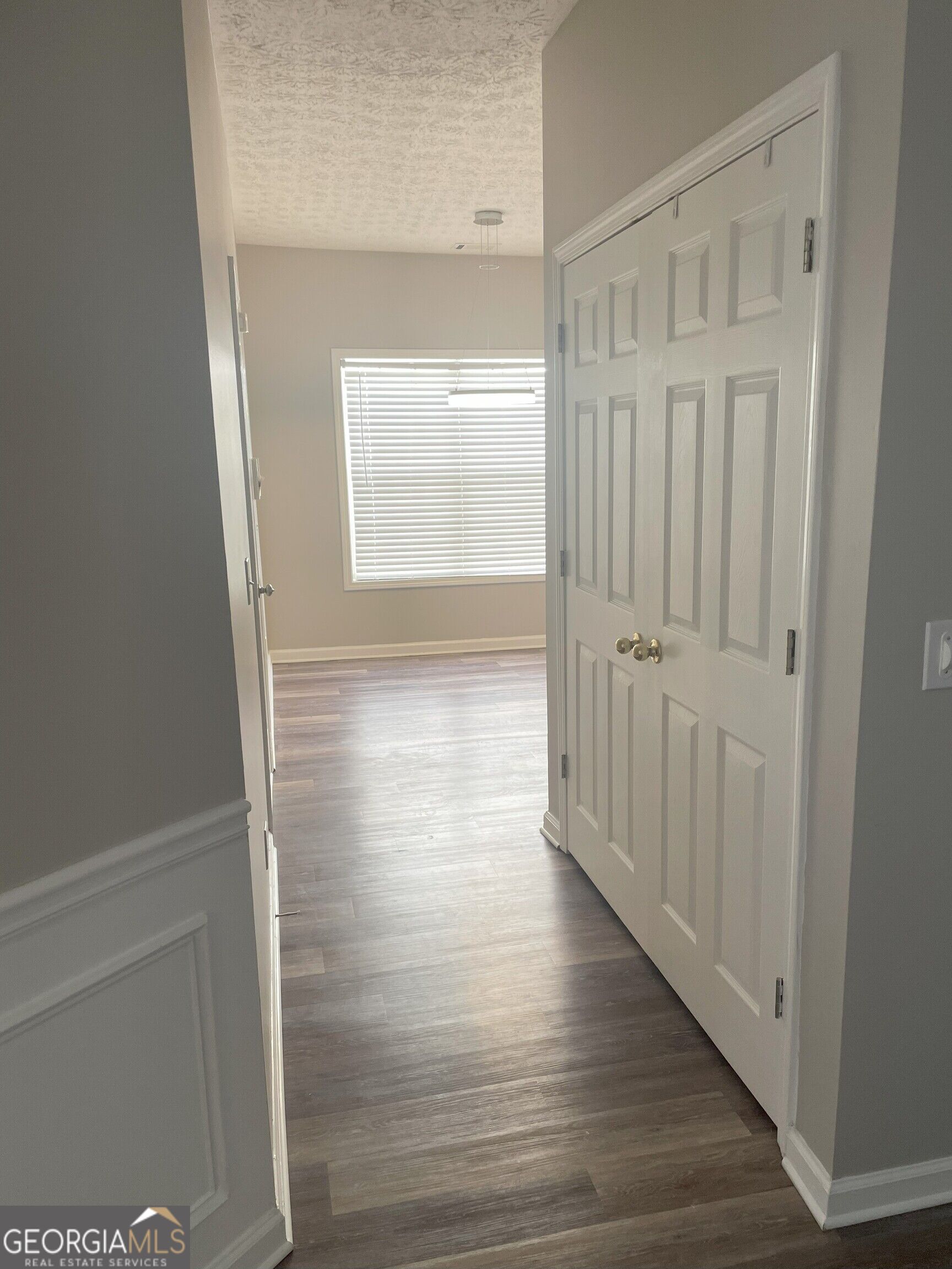 140 Aven Court Property Photo 7