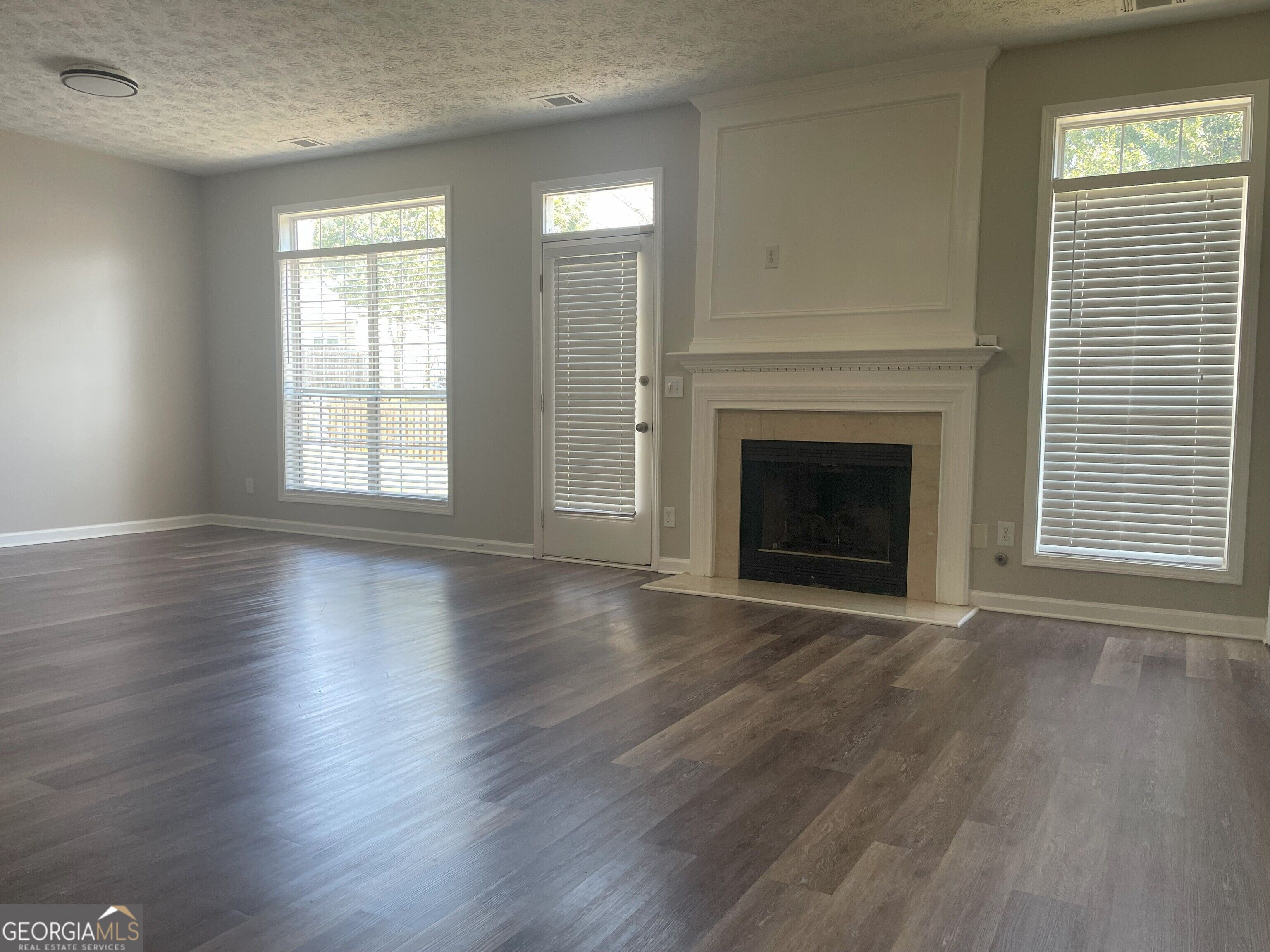 140 Aven Court Property Photo 11