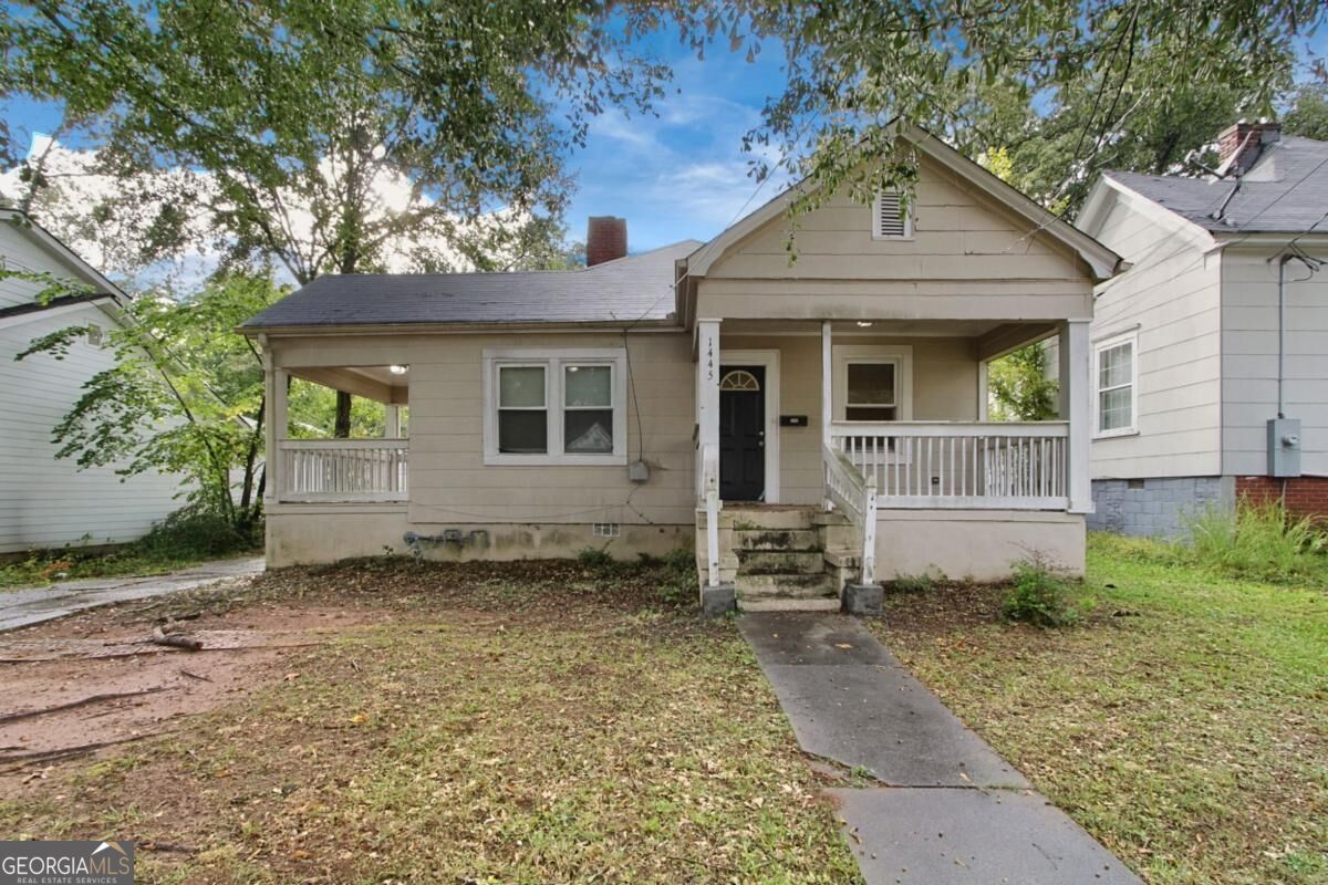 1445 Athens Avenue Sw Property Photo 1