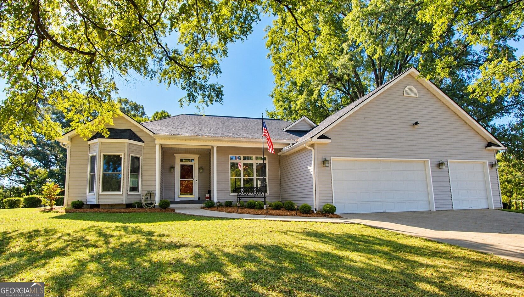 19 Oakfield Drive Se Property Photo 1