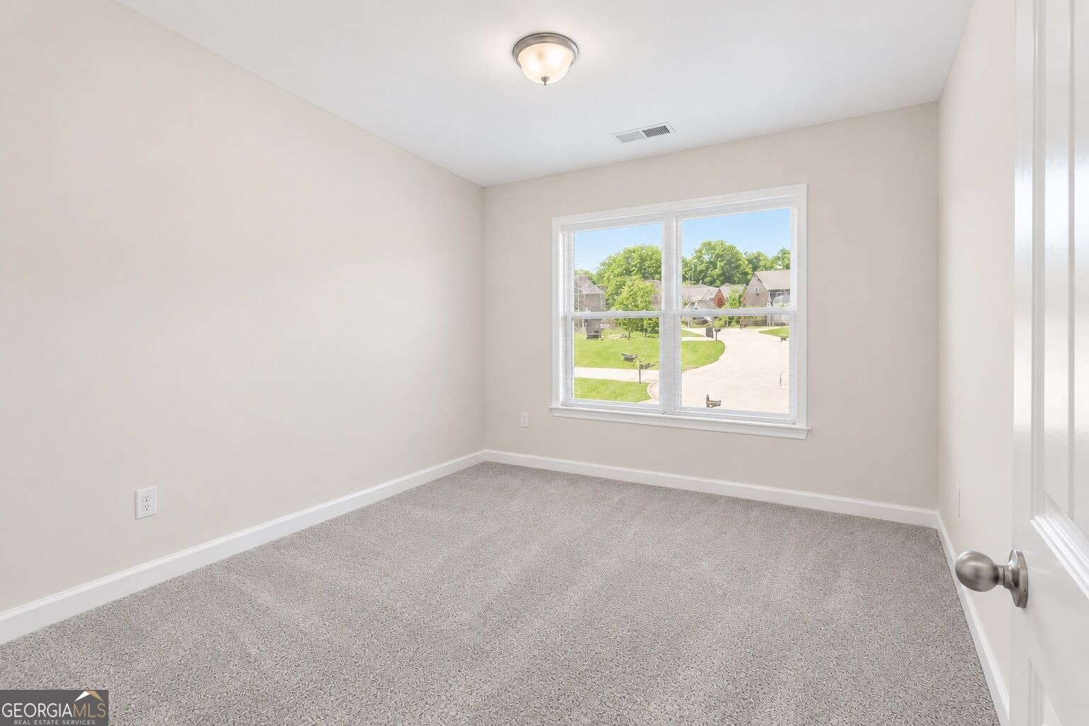 2611 Providence Court Property Photo 7