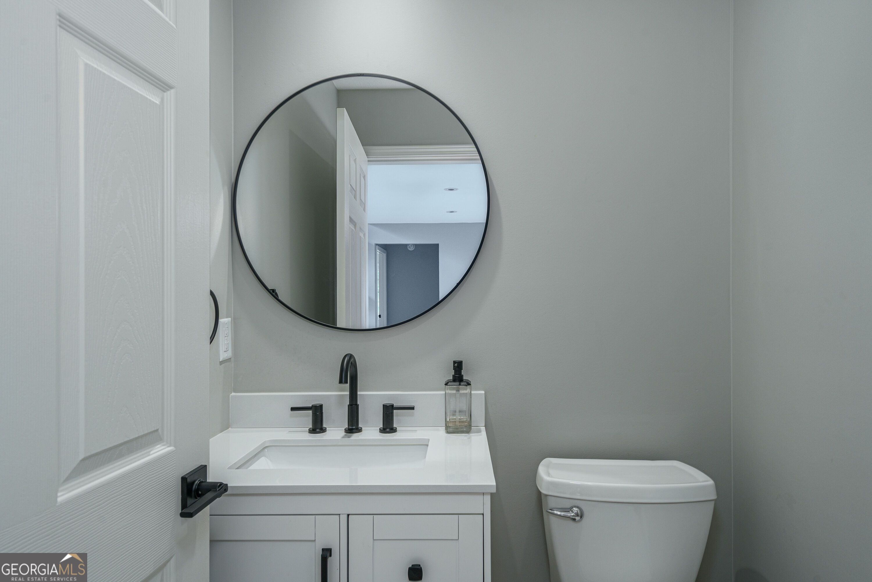 300 Sherwood Forest Drive Property Photo 30