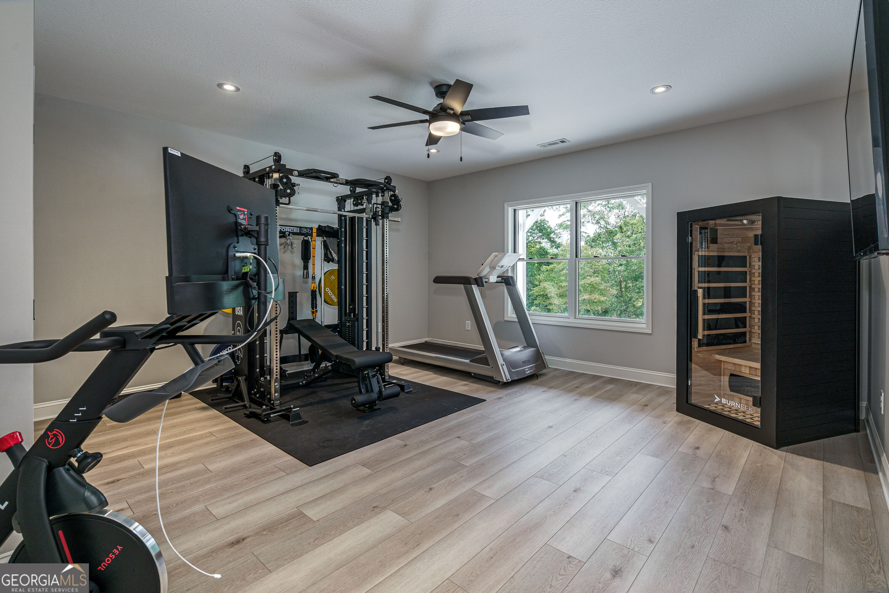 300 Sherwood Forest Drive Property Photo 45