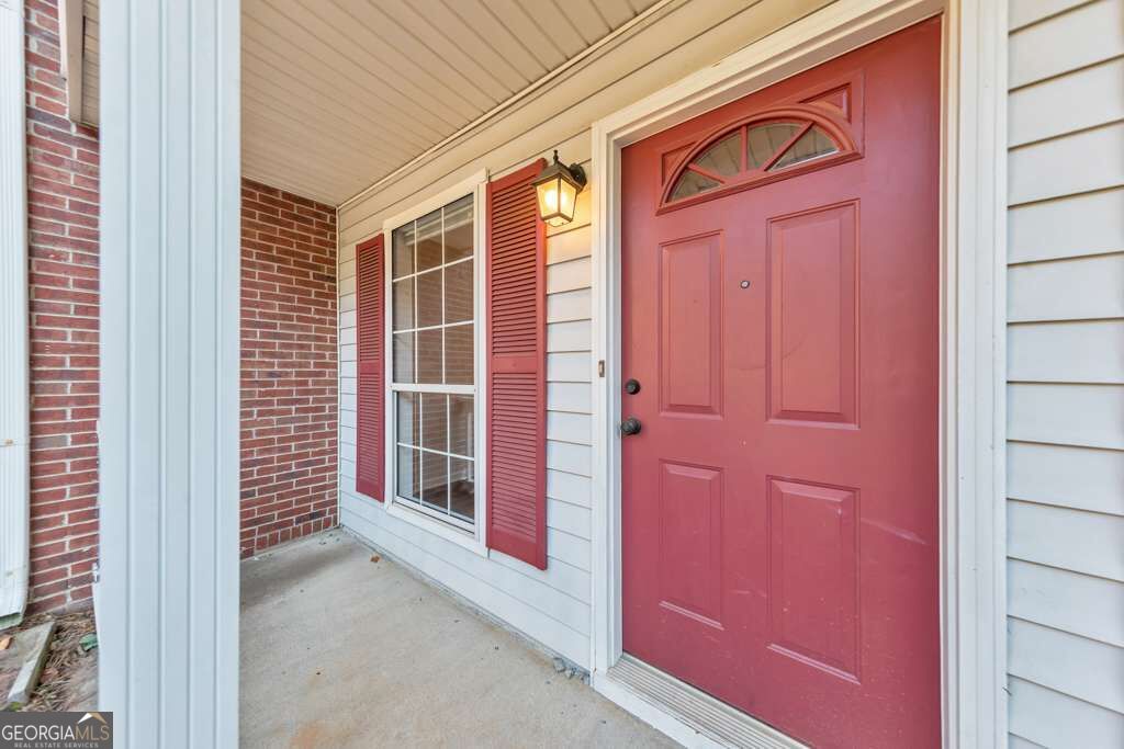 2717 Highland Ridge Nw Property Photo 2