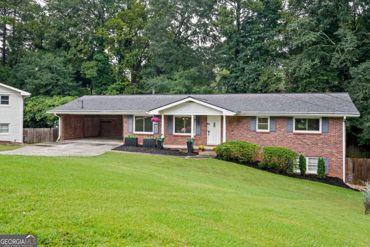 1826 Cameo Court Property Photo 1