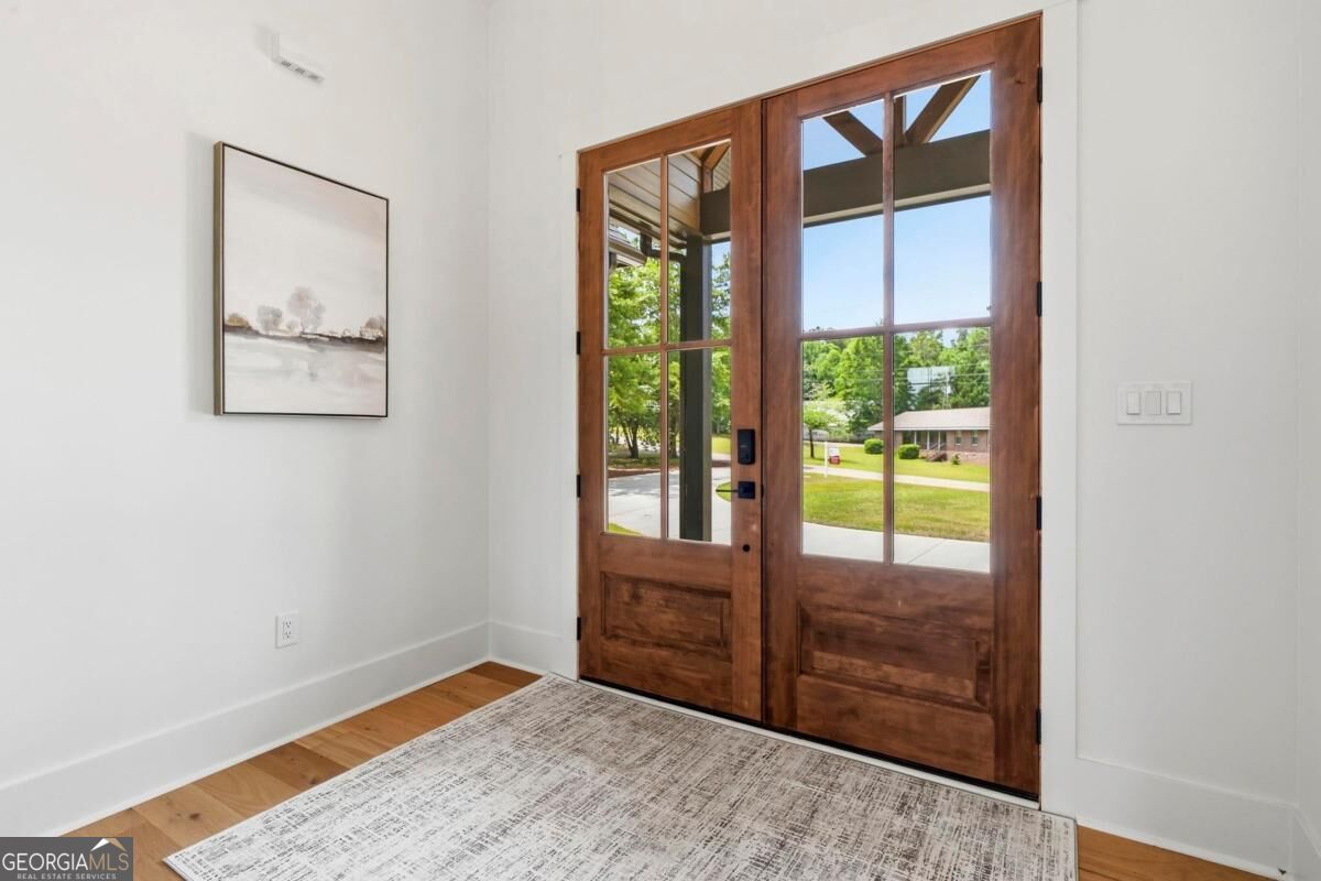 141 Grimes Road Property Photo 8