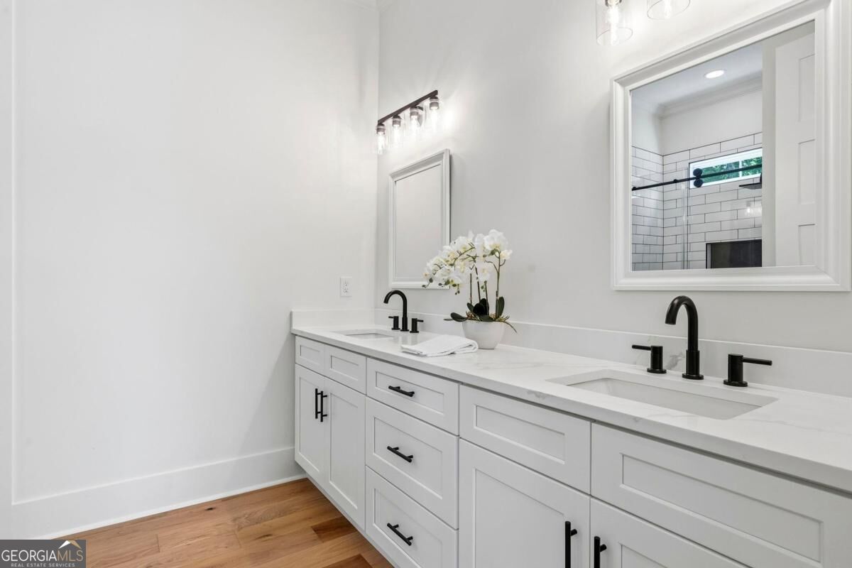 141 Grimes Road Property Photo 27