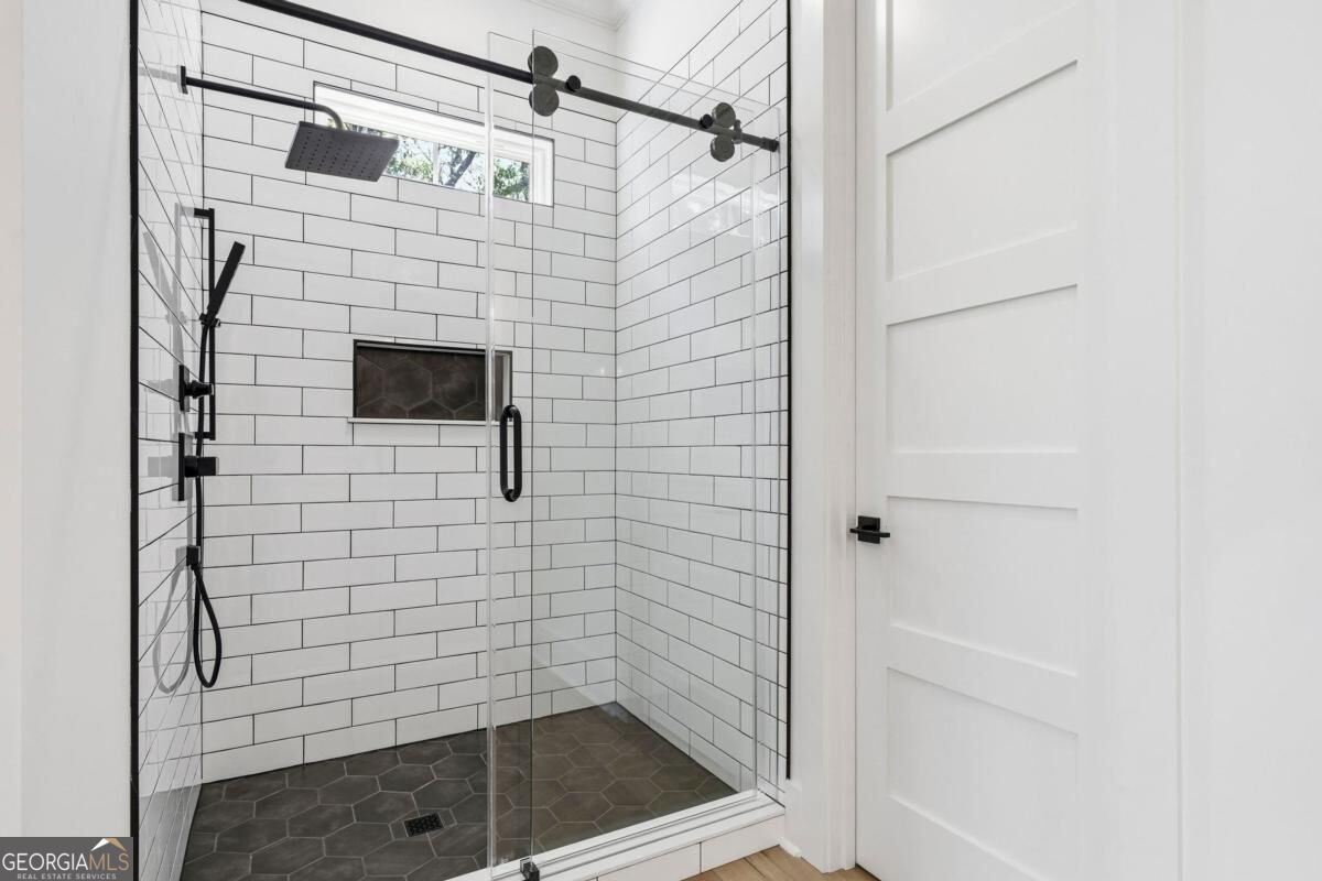 141 Grimes Road Property Photo 28
