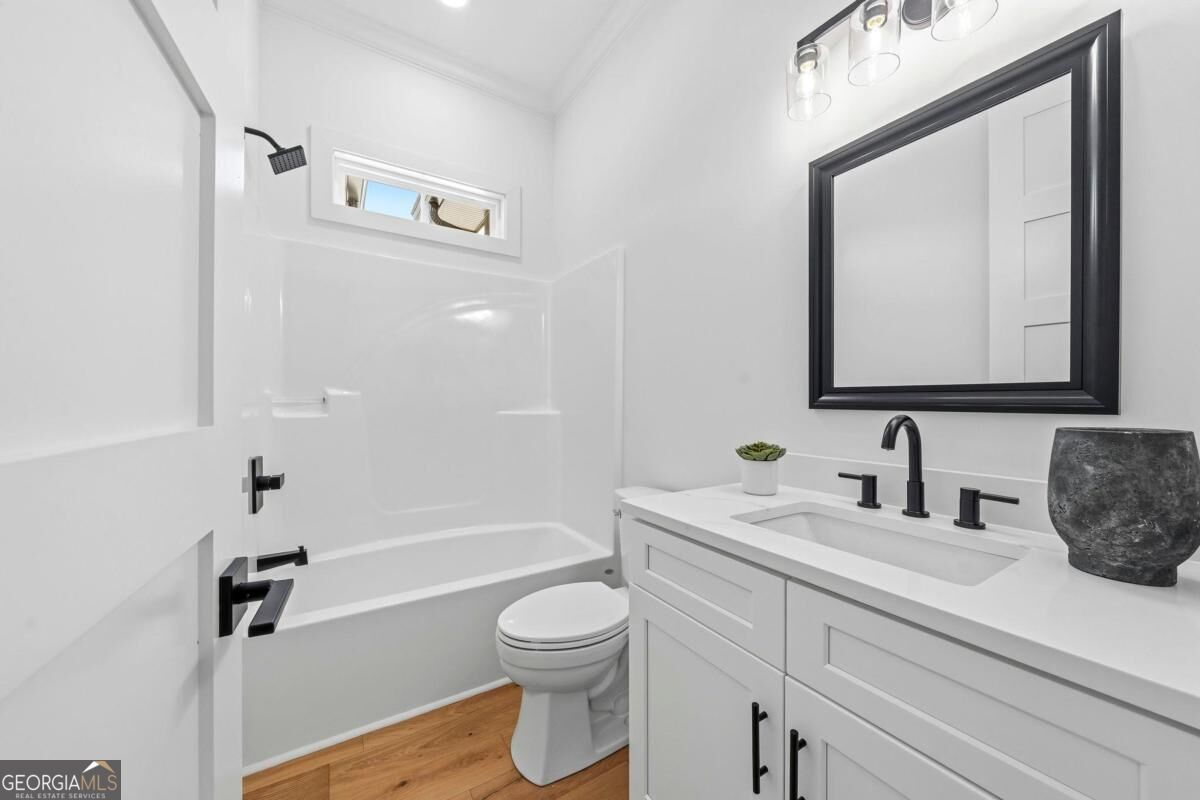 141 Grimes Road Property Photo 33