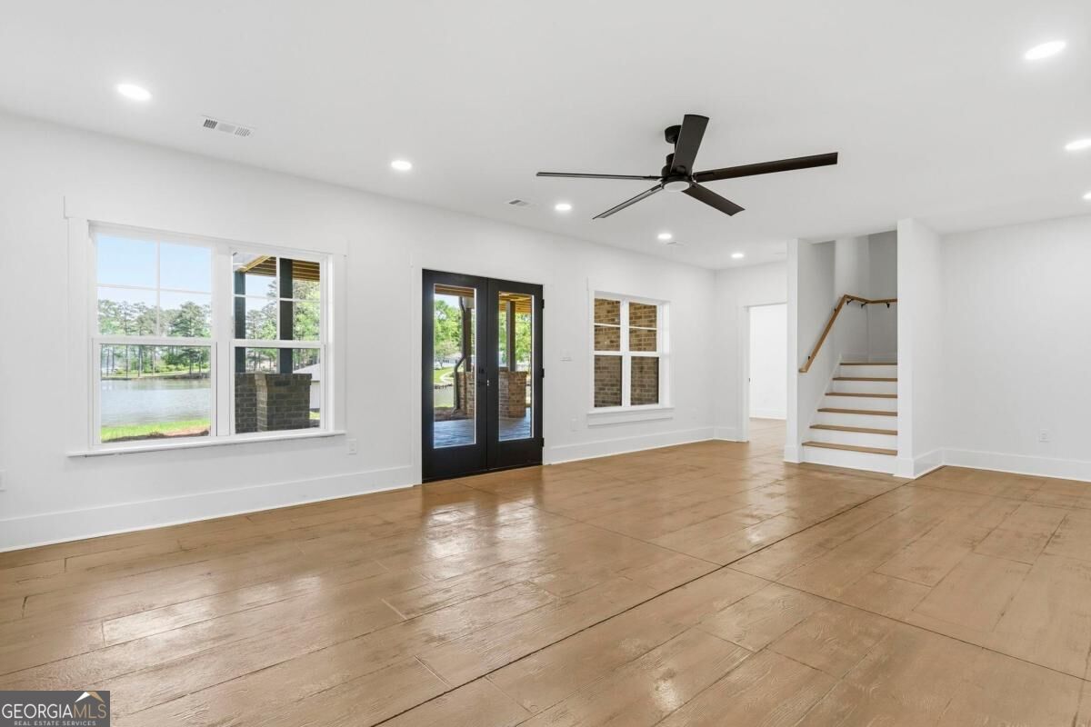 141 Grimes Road Property Photo 40