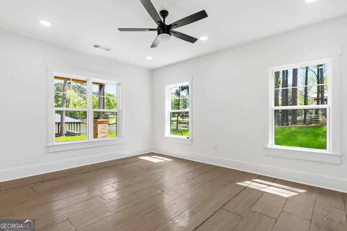 141 Grimes Road Property Photo 43