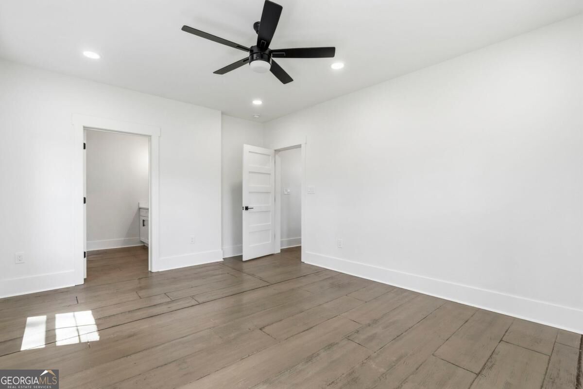 141 Grimes Road Property Photo 44