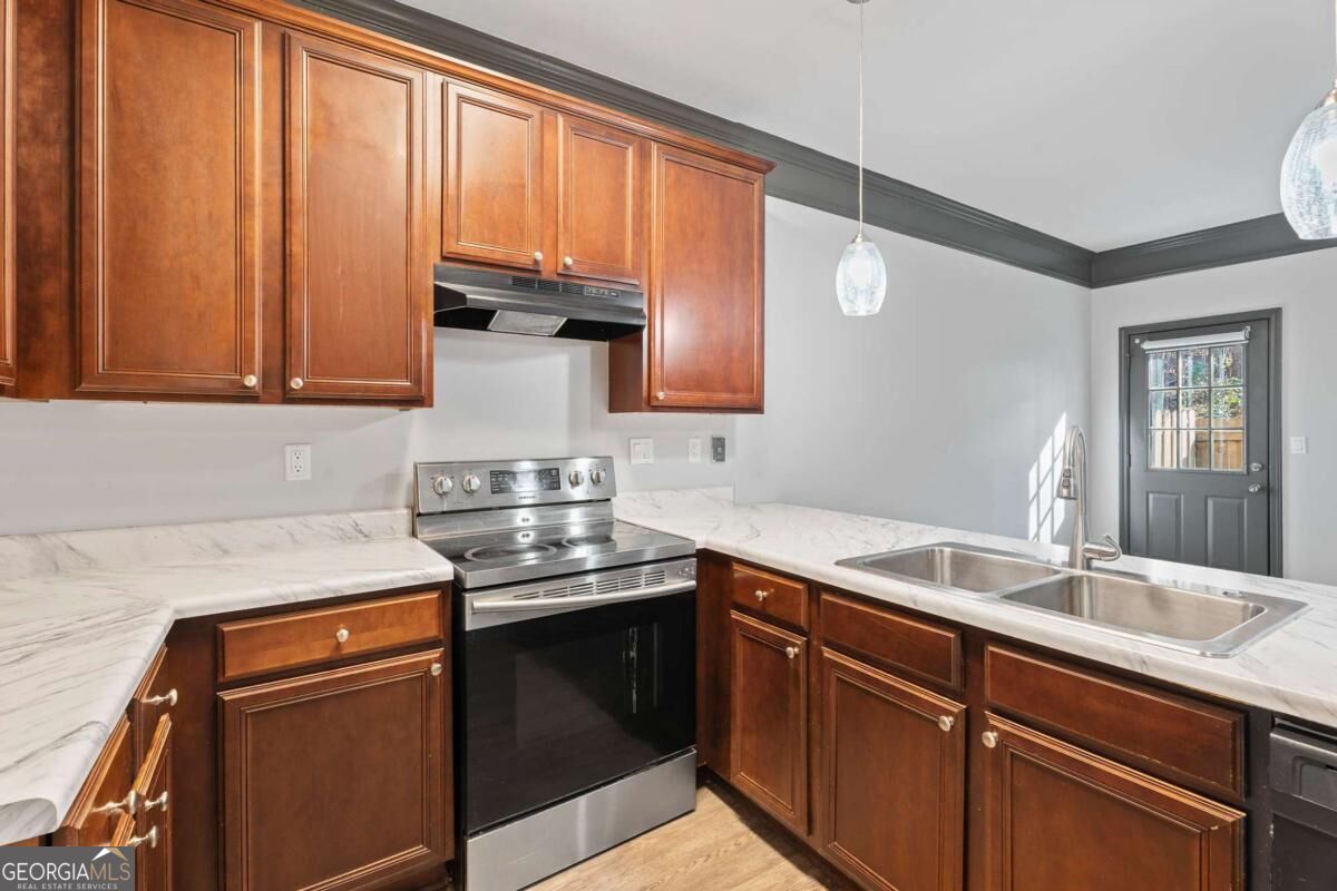 5008 Lower Elm Street Property Photo 10
