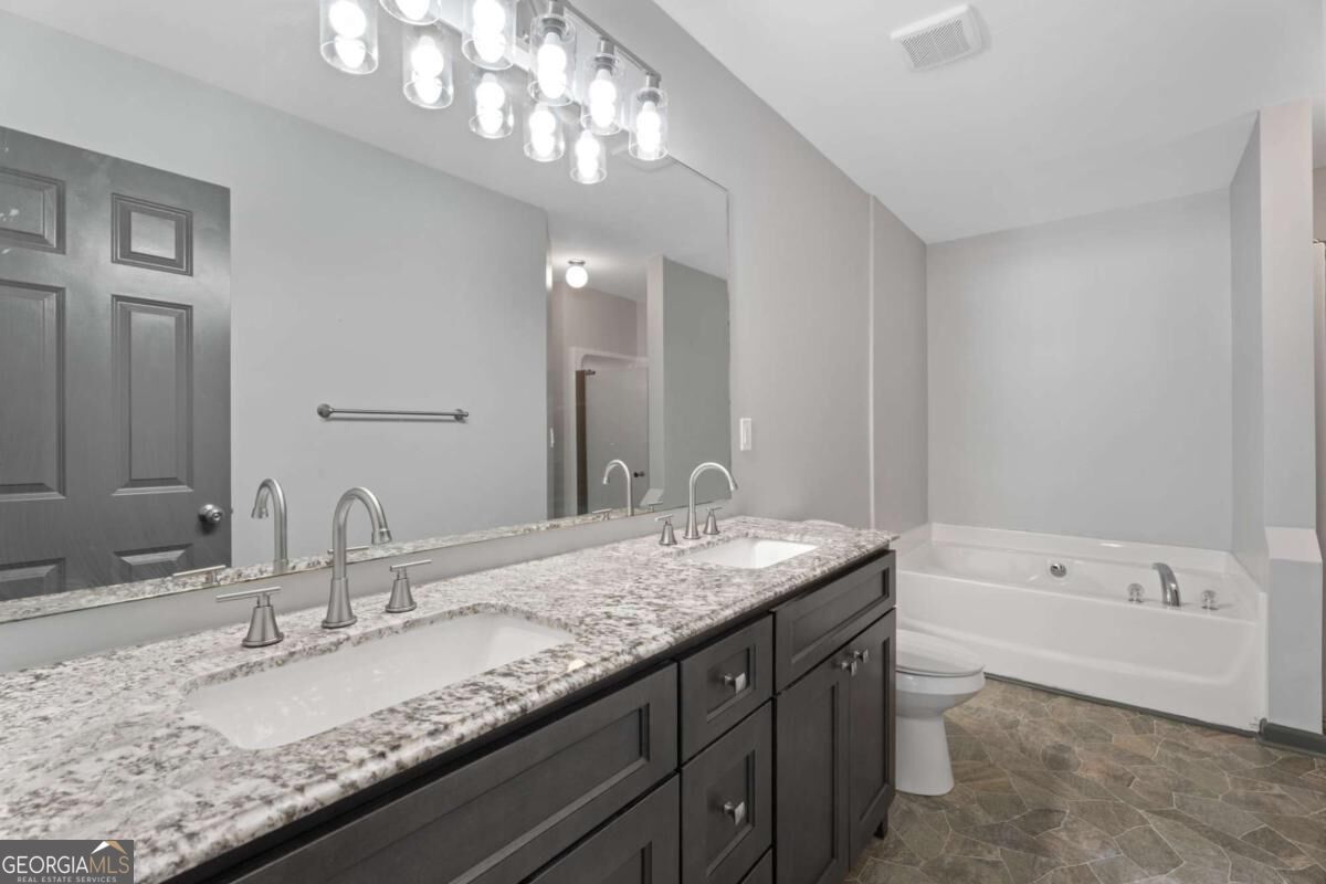 5008 Lower Elm Street Property Photo 23