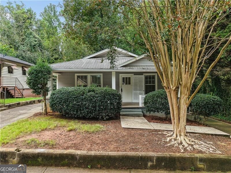 1938 Linwood Avenue Property Photo 1