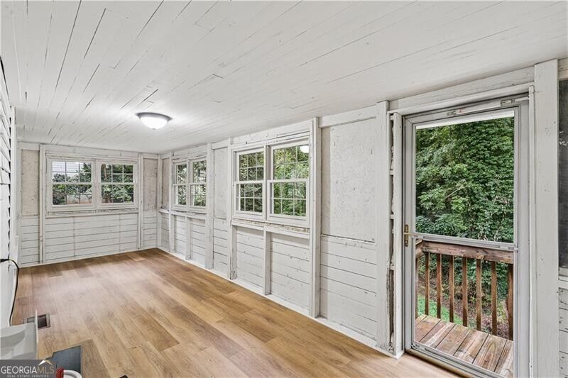1938 Linwood Avenue Property Photo 19