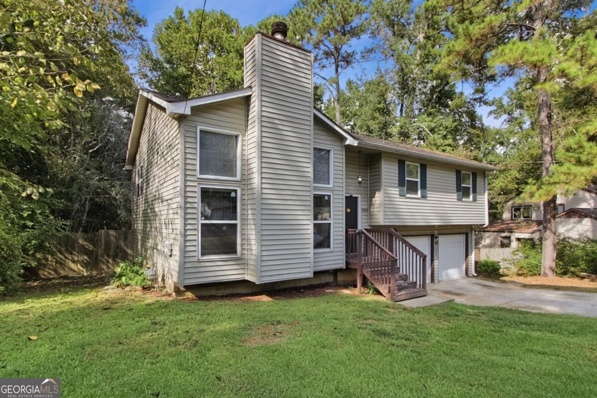 3086 Chippewa Drive Property Photo 2