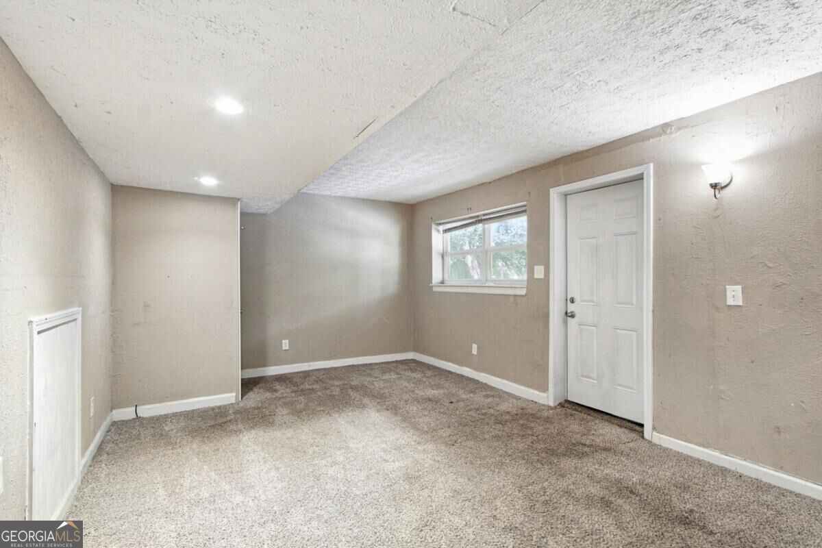 3086 Chippewa Drive Property Photo 13