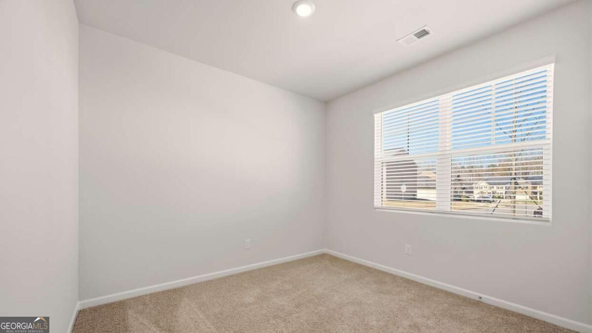 138 White Spruce Way Property Photo 18