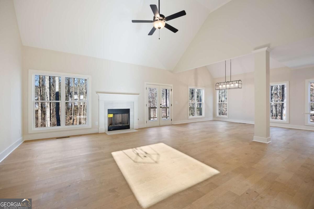 360 Ansley Property Photo 8