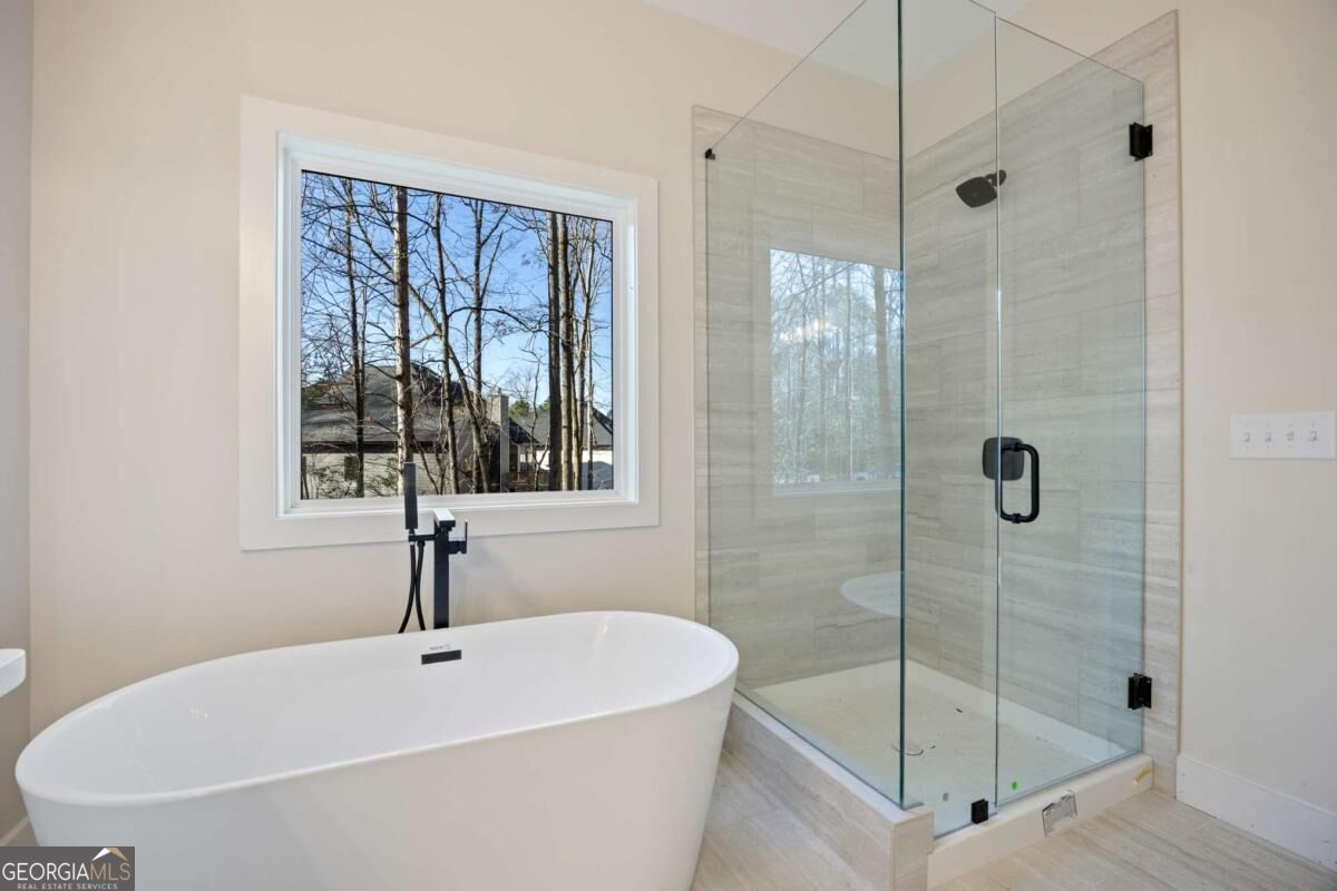 360 Ansley Property Photo 15