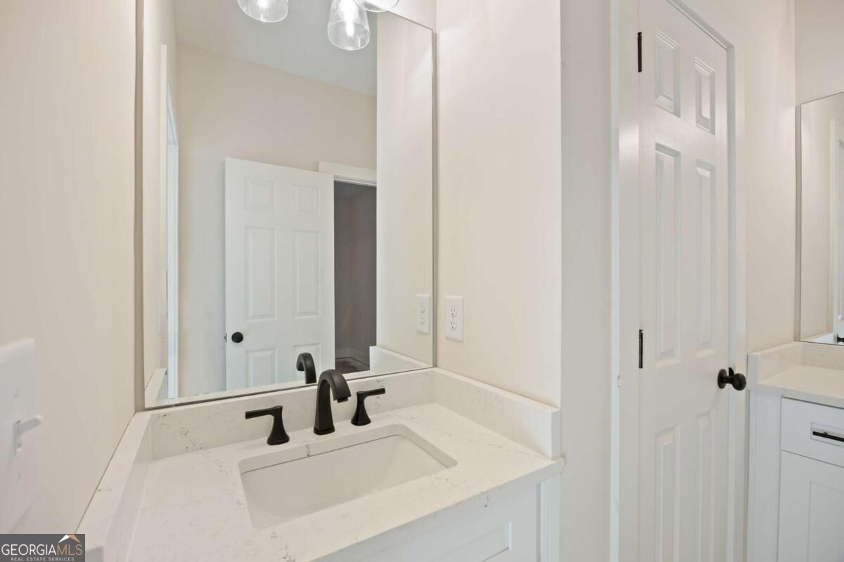 360 Ansley Property Photo 16