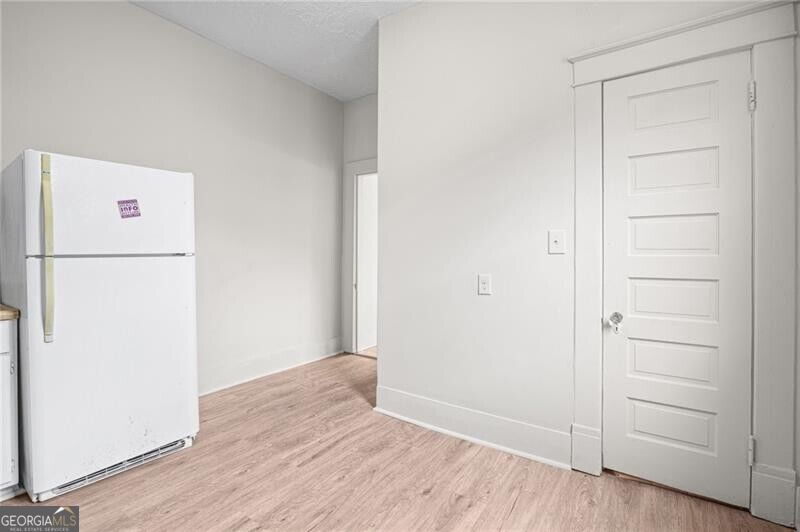 3097 East Point Street Property Photo 10