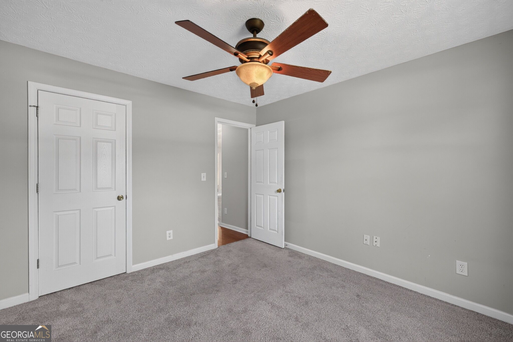 6285 Huntcliff Drive Property Photo 32