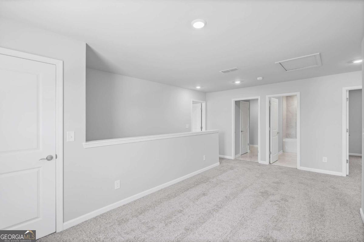 3127 Orwell Drive Property Photo 12